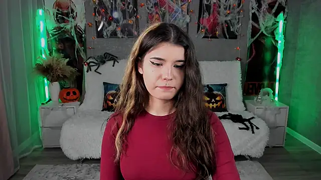 AnoraDark online show from 10-14-25, 09:15