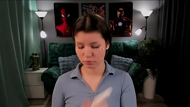 AnoraDark online show from 11-20-25, 12:27