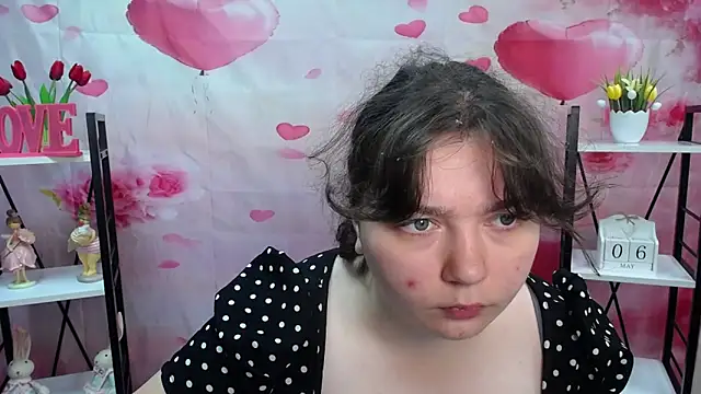 NeonilaLisova online show from 05-08-26, 05:13
