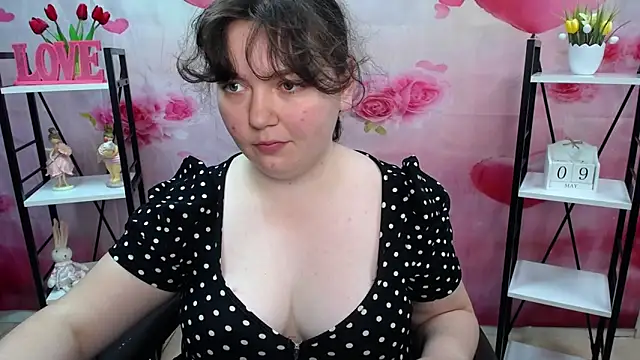 NeonilaLisova online show from 05-09-26, 11:04