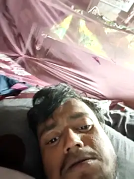 Snapshot of Desi__master chatting on 03-27-26, 07:24 Desi master online show from 03-27-26, 07:24