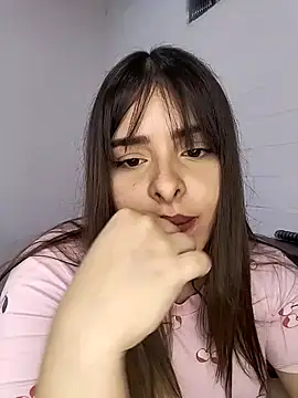 Snapshot of Nahomy_cm chatting on 09-08-25, 10:09 Nahomy cm online show from 09-08-25, 10:09