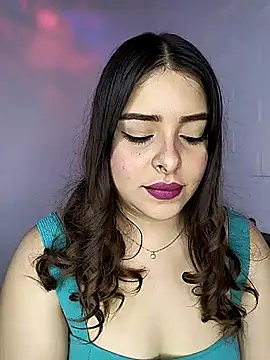 Nahomy cm online show from 11-17-25, 08:25