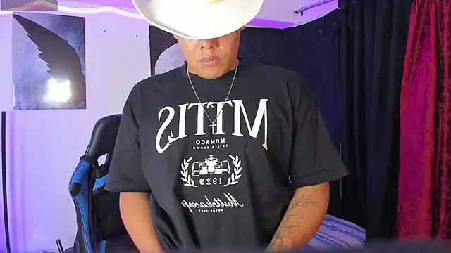 Snapshot of hagen_mm chatting on 10-17-25, 02:26 hagen mm online show from 10-17-25, 02:26