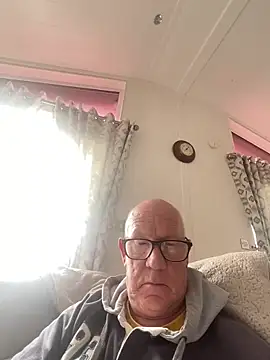 philefc online show from 02-23-26, 12:24