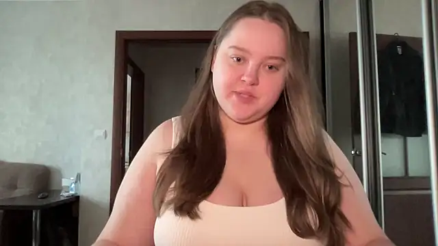 Snapshot of Alice898 chatting on 09-25-25, 07:56 Alice898 online show from 09-25-25, 07:56