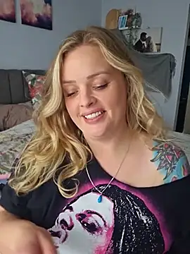 Bridgette03 online show from 09-29-25, 03:00