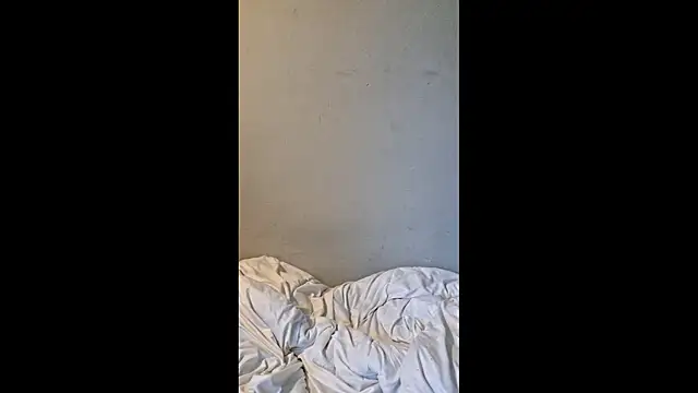 3615-ULLA online show from 11-20-25, 03:01