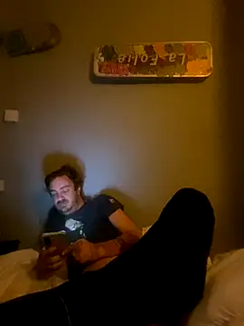 3615-ULLA online show from 11-25-25, 09:09