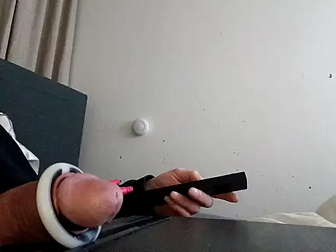 handsome8inchh online show from 03-02-26, 12:35