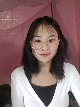 saronla 03 online show from 02-07-26, 04:43