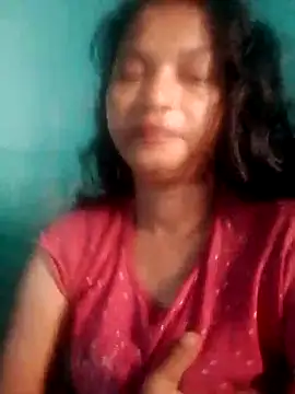 Snapshot of Chandrakanta-Devi chatting on 09-15-25, 01:27 Chandrakanta-Devi online show from 09-15-25, 01:27