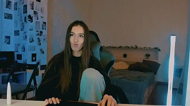 yourrdanceteacher online show from 10-13-25, 07:25