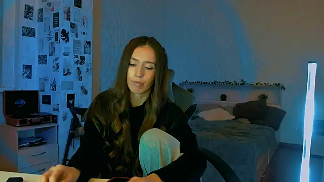 yourrdanceteacher online show from 10-22-25, 07:35