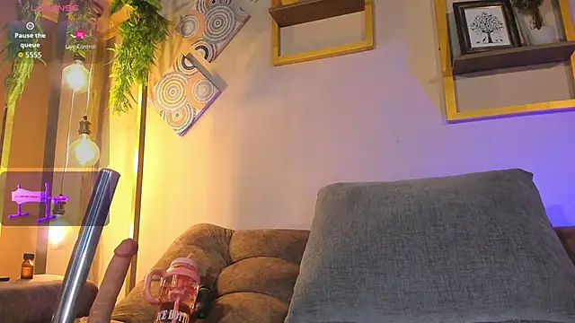 RACHELRUIZ online show from 10-18-25, 05:35