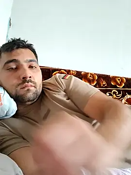 Snapshot of flr196 chatting on 10-12-25, 07:07 flr196 online show from 10-12-25, 07:07