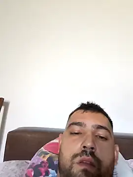 Snapshot of flr196 chatting on 10-20-25, 09:21 flr196 online show from 10-20-25, 09:21