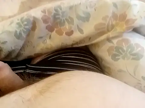 Snapshot of Nigel1121 chatting on 02-03-26, 02:10 Nigel1121 online show from 02-03-26, 02:10