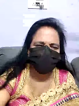 mallu-lover online show from 09-27-25, 12:10