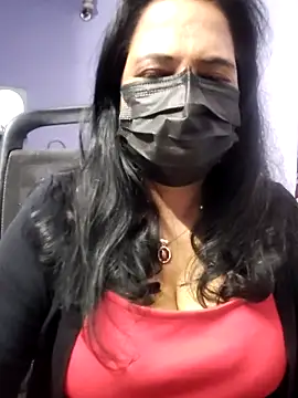 mallu-lover online show from 10-17-25, 02:15