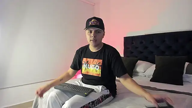 NoahLux online show from 10-01-25, 07:31