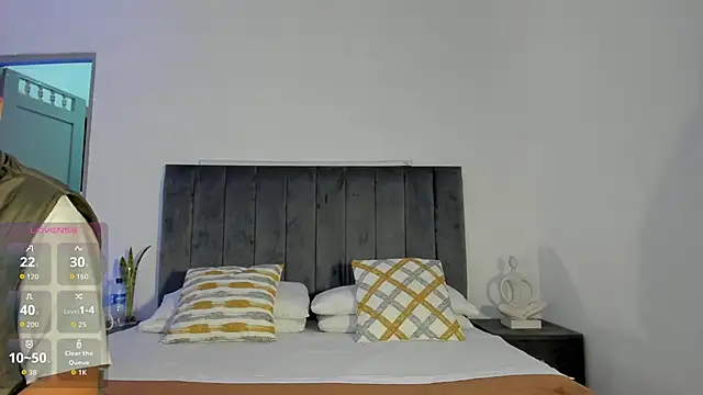 NoahLux online show from 10-11-25, 07:34