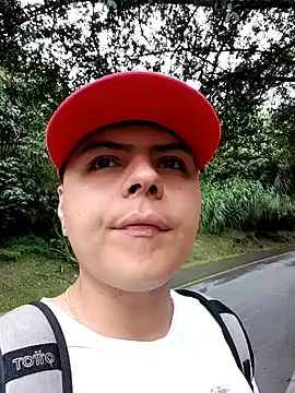 NoahLux online show from 10-28-25, 06:43