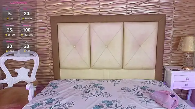 Miladiosa online show from 06-23-26, 12:25