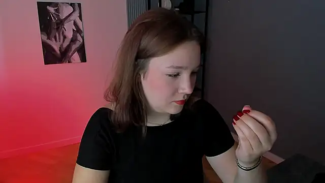 Snapshot of JaneByrd chatting on 09-23-25, 02:31 JaneByrd online show from 09-23-25, 02:31