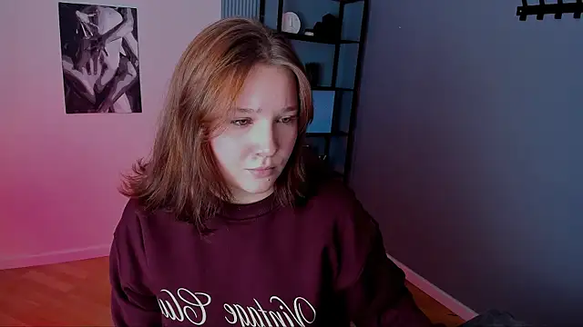 Snapshot of JaneByrd chatting on 10-11-25, 02:26 JaneByrd online show from 10-11-25, 02:26