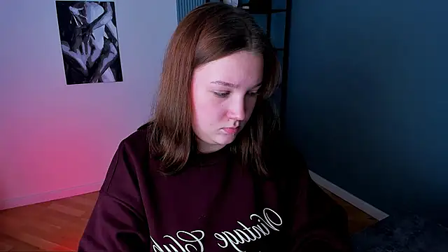 Snapshot of JaneByrd chatting on 10-15-25, 01:33 JaneByrd online show from 10-15-25, 01:33