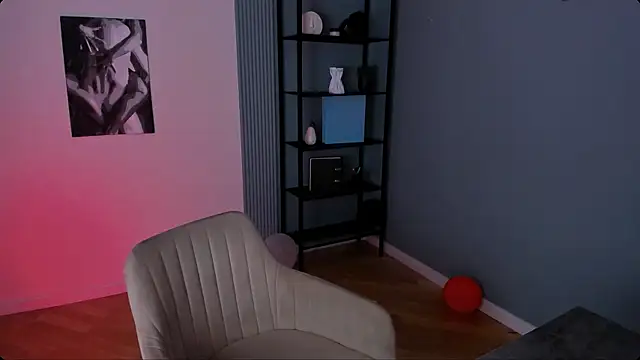 Snapshot of JaneByrd chatting on 11-07-25, 02:39 JaneByrd online show from 11-07-25, 02:39