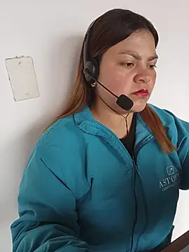 LUCIANA  99 online show from 09-30-25, 03:28