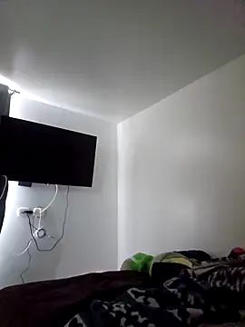 lunnaa  online show from 09-10-25, 05:24