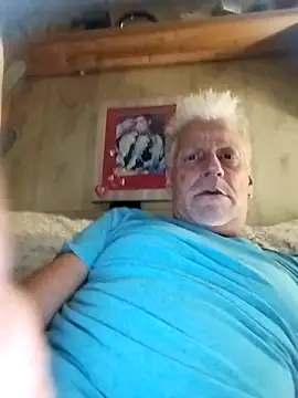 fischnet online show from 10-21-25, 01:06