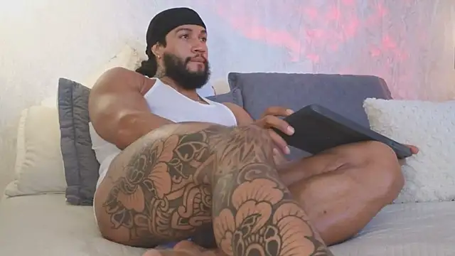 Osher Cox online show from 12-20-25, 01:56