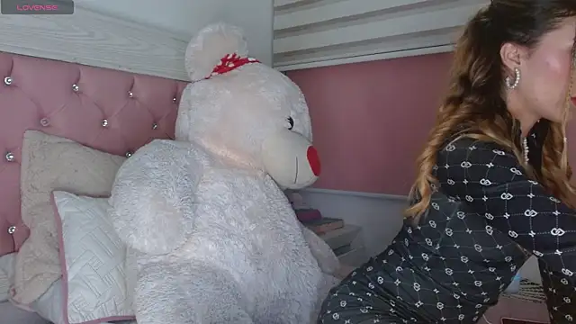 Ayleen m online show from 09-12-25, 06:13