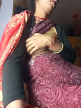 Snapshot of Sonam_pandeyji chatting on 12-17-25, 11:55 Sonam pandeyji online show from 12-17-25, 11:55