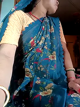 Snapshot of Sonam_pandeyji chatting on 12-20-25, 09:05 Sonam pandeyji online show from 12-20-25, 09:05