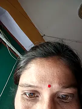 Snapshot of Sonam_pandeyji chatting on 12-21-25, 01:07 Sonam pandeyji online show from 12-21-25, 01:07