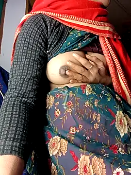 Snapshot of Sonam_pandeyji chatting on 01-05-26, 09:40 Sonam pandeyji online show from 01-05-26, 09:40