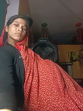 Snapshot of Sonam_pandeyji chatting on 01-19-26, 02:10 Sonam pandeyji online show from 01-19-26, 02:10