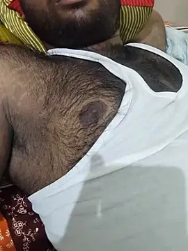 Snapshot of hairyboywithblackdick chatting on 05-19-26, 03:40 hairyboywithblackdick online show from 05-19-26, 03:40