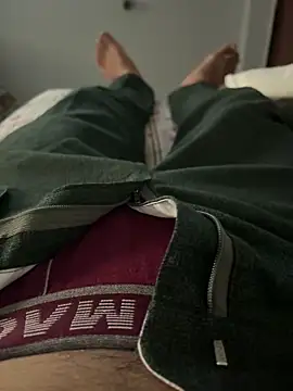 NoddingScorpion online show from 10-04-25, 08:56