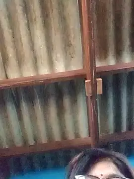 mileesha online show from 10-21-25, 03:02