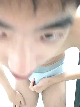 Snapshot of Qing_Long chatting on 09-22-25, 11:45 Qing Long online show from 09-22-25, 11:45