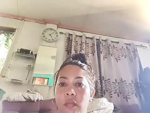 Snapshot of dimple_anne1 chatting on 03-05-26, 01:12 dimple anne1 online show from 03-05-26, 01:12