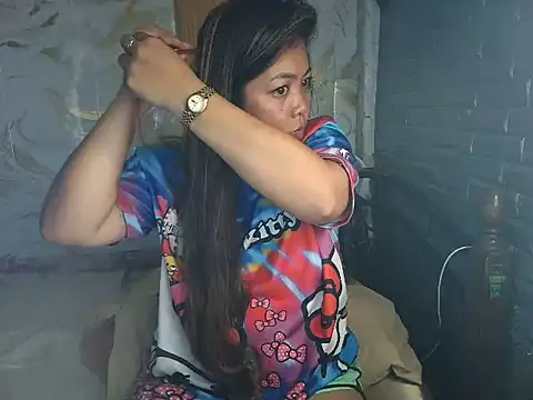 Snapshot of dimple_anne1 chatting on 04-19-26, 05:07 dimple anne1 online show from 04-19-26, 05:07