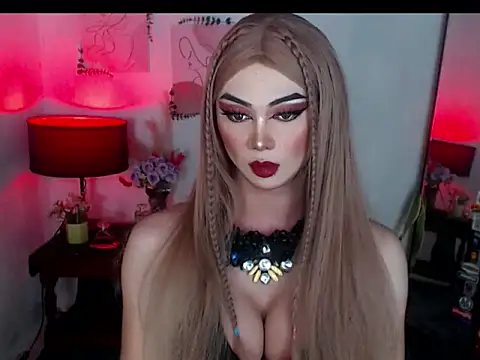 Snapshot of Hugecock_shantall chatting on 11-02-25, 06:21 Hugecock shantall online show from 11-02-25, 06:21