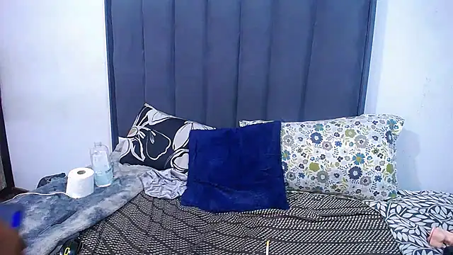 SexyyRedxxx online show from 09-18-25, 02:57